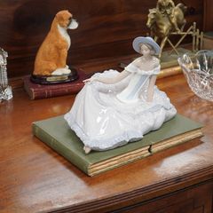 Nao Figurine