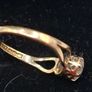 9ct yellow gold ring Image 5