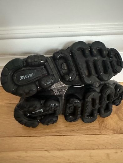 Nike Vapormax Flynit Slip on runners