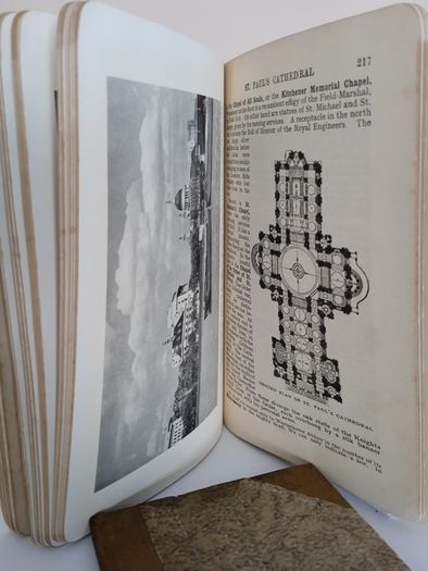 Ward Lock's Guide to London with Large Section Plans of Central London; Map of London and Twelve Miles Round (PT256)