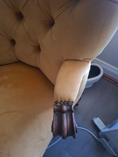 Chaise Lounge