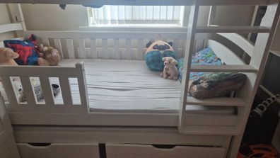 bunk bed