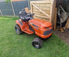 Husqvarna Ride on