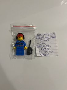 Lego City Airport Worker