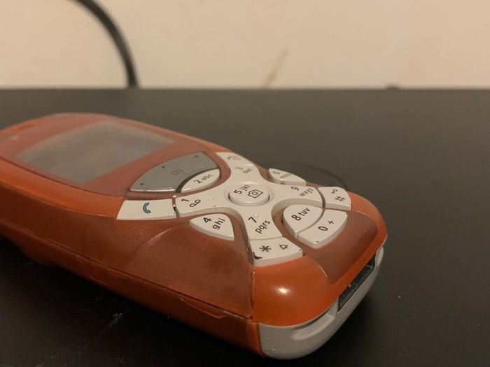 Siemens MC60 retro mobile phone