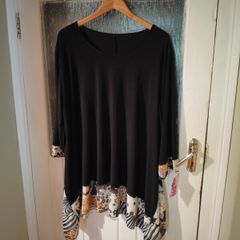 Fluttering Butterfly, black  tunic, new with Tags