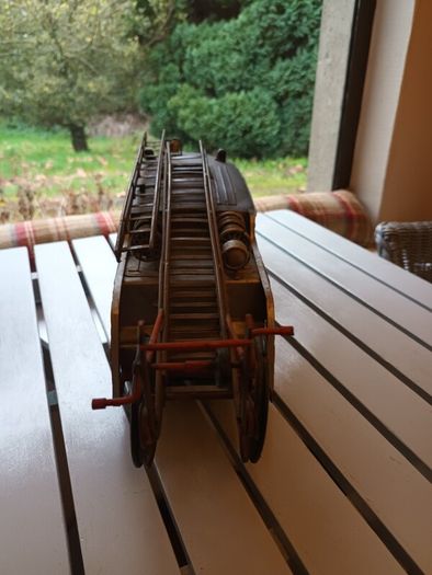 model fire engine