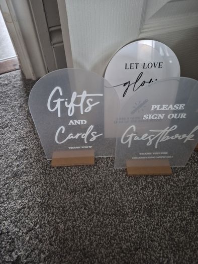 wedding signs