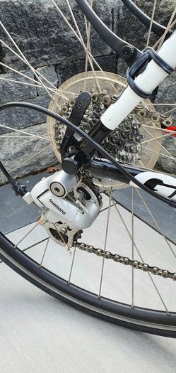 Giant Defy