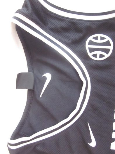 Nike Mens Sportwear DNA Jersey NY