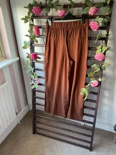 trousers Bnwt Zara wrap over front trousers size small rust brown shade