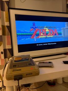 Nintendo SNES Super Nintendo Bundle Controller, Power Supply, Game & EverDrive - tested and working