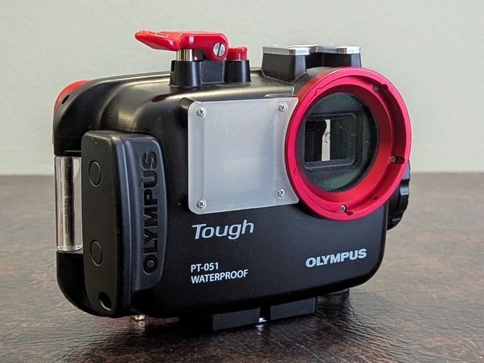 Olympus PT-051 Underwater Housing - Near New for TG-610 TG-810 - Tough Series