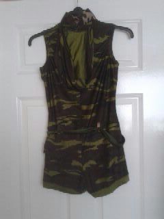 Camouflage costume