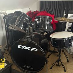 DXP 5 piece drum kit