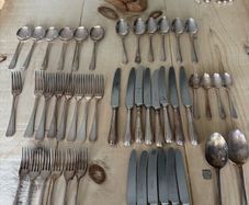 Vintage 6 person A1 silver plated cutlery set ..