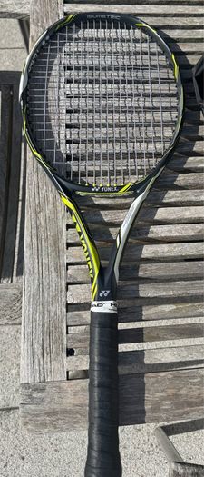 Yonex ezone dr 98