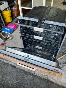 Dishwasher - Hisense (Faulty)
