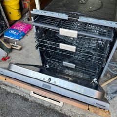 Dishwasher - Hisense (Faulty)