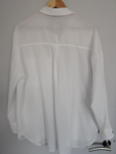 women shirt.size 12/14