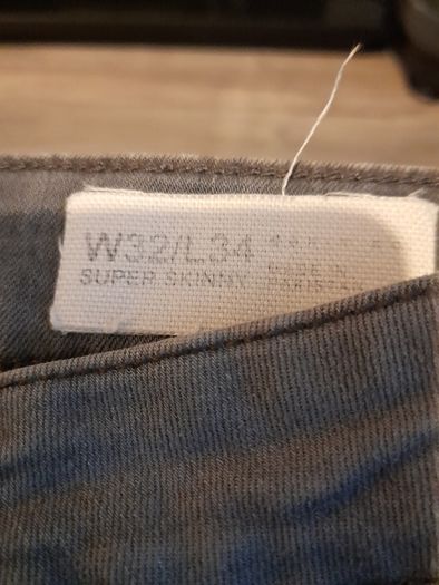 Jeans as new  32/34