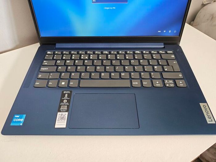 Lenovo IdeaPad Slim 3 8/512GB New Boxed