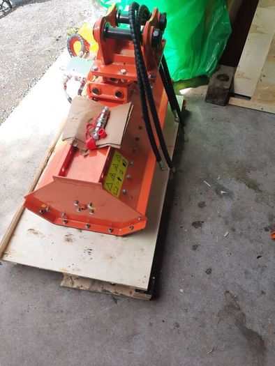 digger flail mover