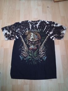 Surviver T-shirt ((Large Adult))