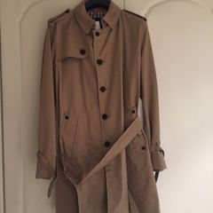 trenchcoat