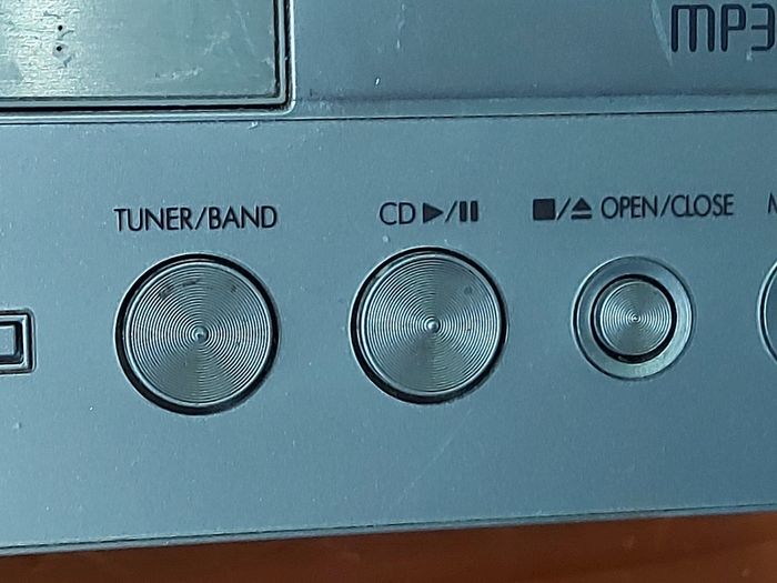 Panasonic SA-EN28 CD Stereo Music system, Radio, CD, MP3, all working perfect and in very good condition, with 2 Panasonic speakers Model SB-EN28