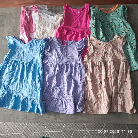 girl's clothing size 92 cm