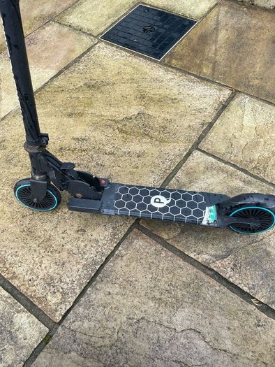 Honeycomb Scooter