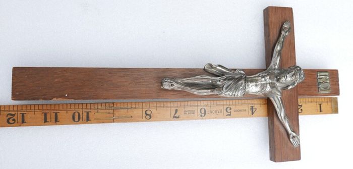 Vintage Wall Hanging Crucifix Wood Cross Heavy Metal Jesus length 12"