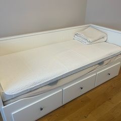 Hemnes day bed