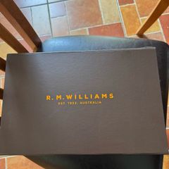 RM Williams