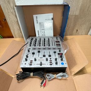 Behringer DJX700 Pro 5-Channel DJ Mixer - Boxed - Very Good Condition