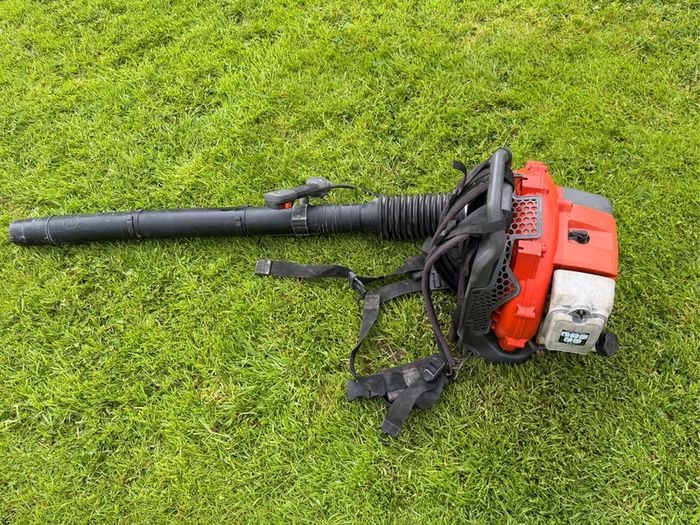 Husqvarna Backpack Commercial Blower 150BT