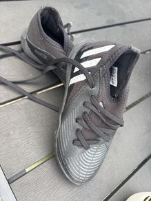 Addidas predator Astro boots - brand new UK 11.