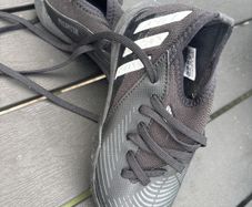Addidas predator Astro boots - brand new UK 11.