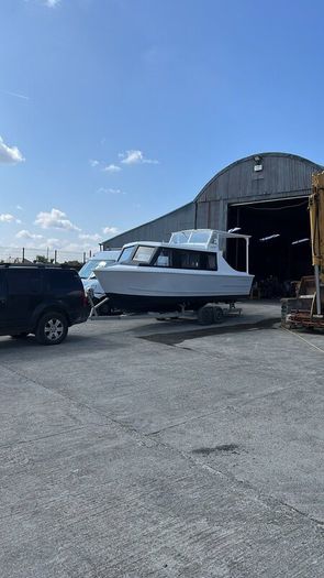 21 ft Boat with trailer