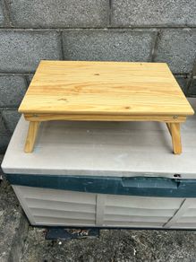 Folding Table Rest