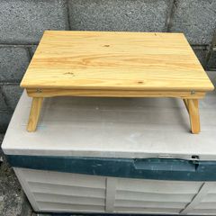 Folding Table Rest