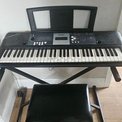 Yamaha Keyboard