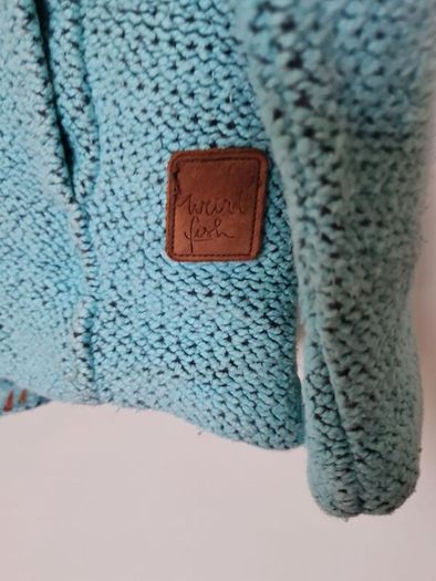 Weird fish chicoa hoodie Size l4 ptp 21" Full zip turquoise in excellent condition