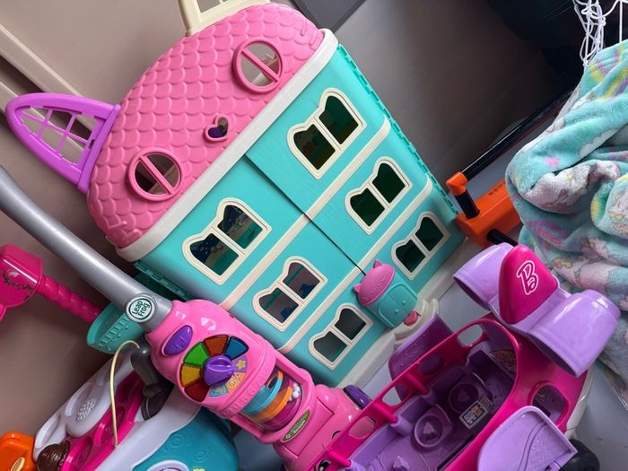 Gabby dollhouse