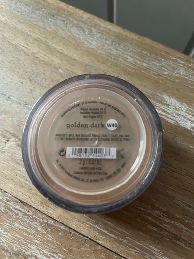 bareMinerals Original Loose Powder Foundation SPF 15 golden dark W40
