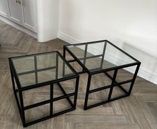 Nest of tables coffe table