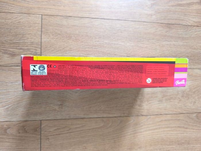 Barbie doll Wonder Woman vintage new box