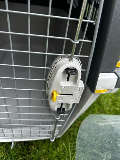 Dog transport box kennel crate IATA airline approved size 5