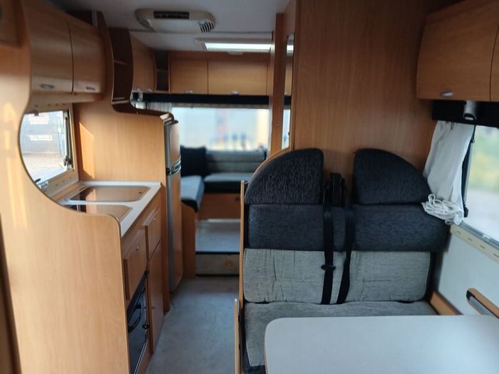 Camper